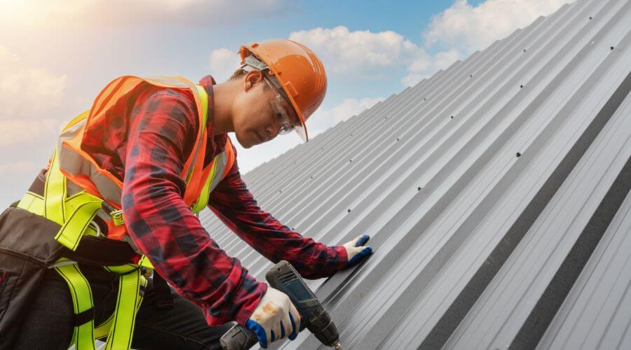 Professional Flat Roofing Installation in Cement City, MI